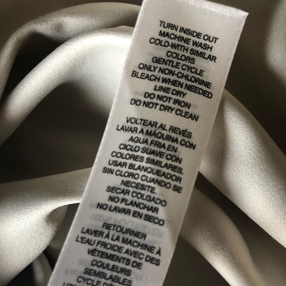 Chicos Ivory sleeveless blouse - Picture 6 of 8